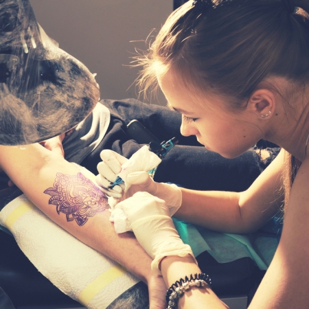 How To Find The Right Tattoo Artist | InkFusion Tattoo Studio